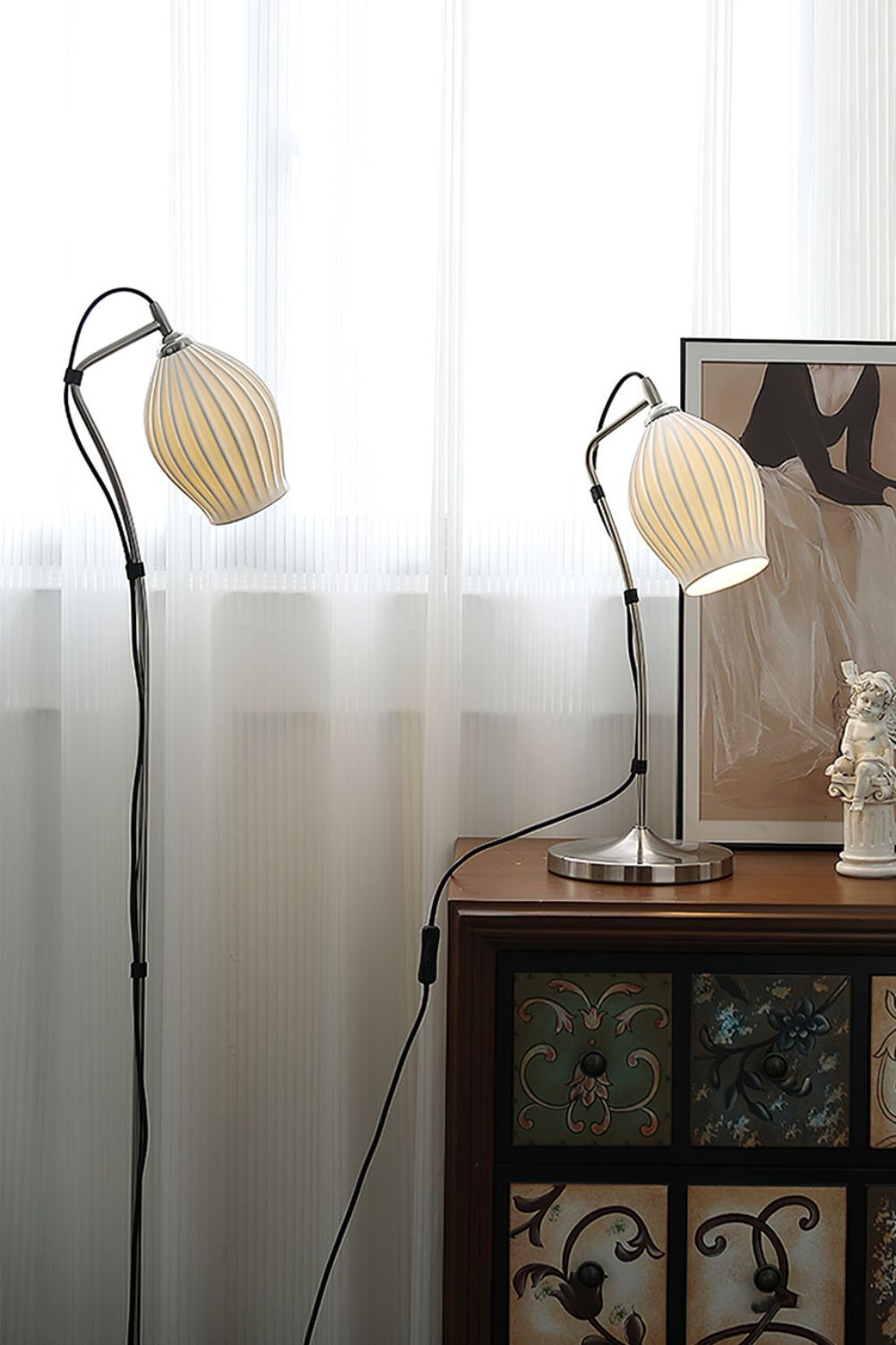 Ceramic Ribbed Floor Lamp - morylighting