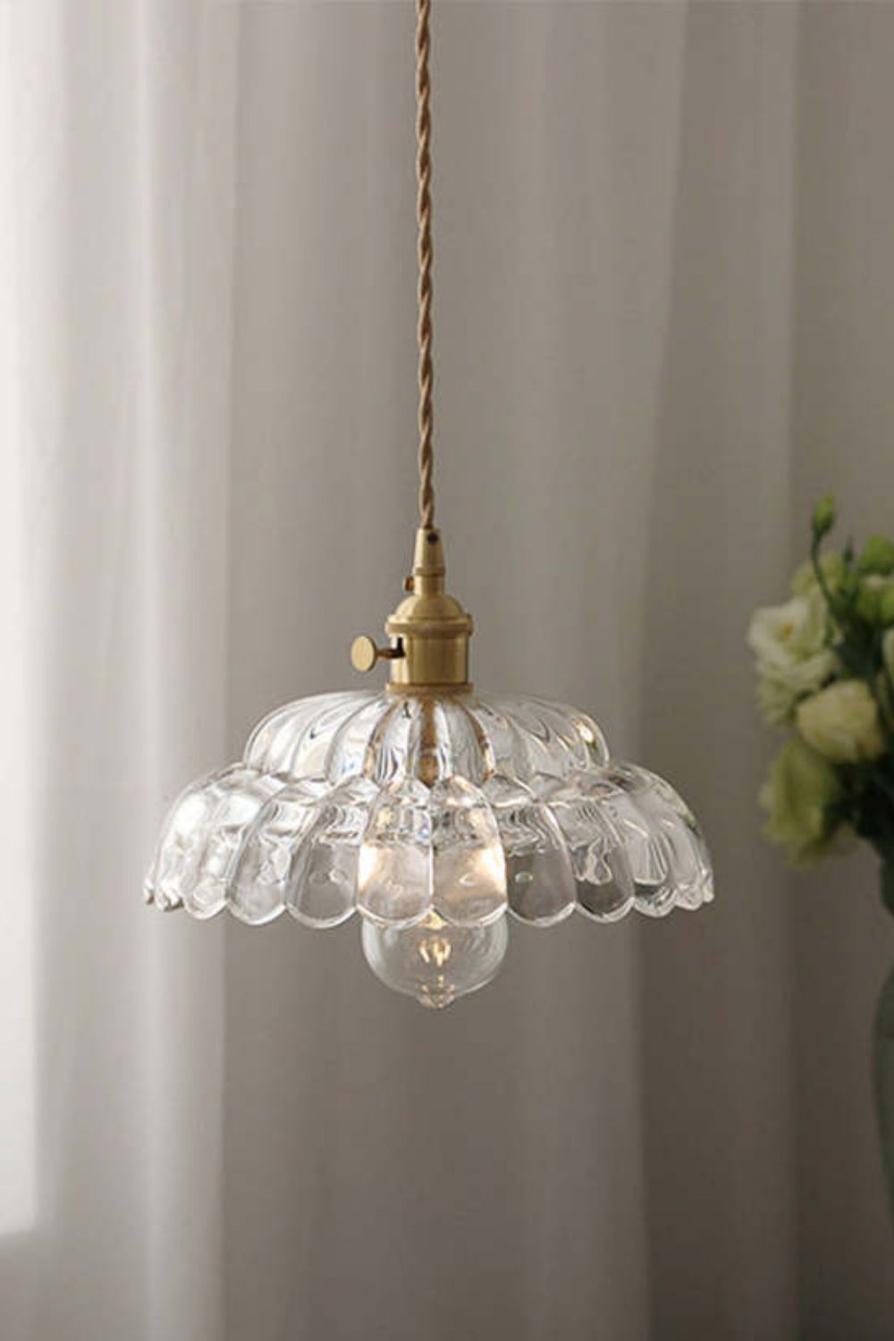 Clear Blossom Glass Shade Pendant Lamp - view 6 | morylighting