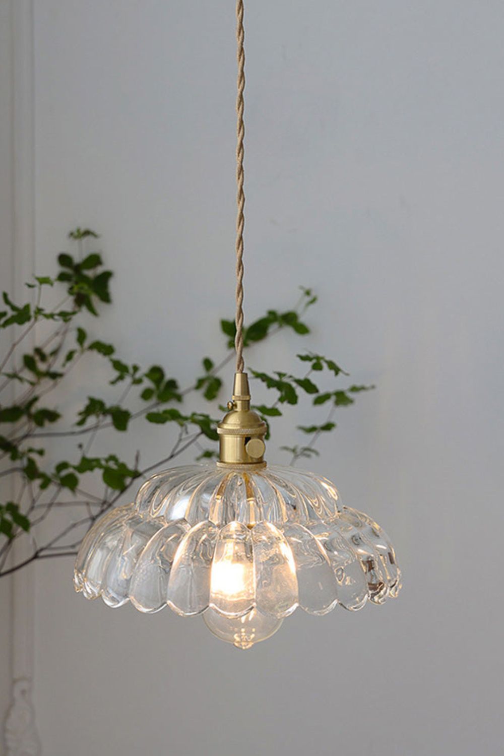 Clear Blossom Glass Shade Pendant Lamp - view 10 | morylighting