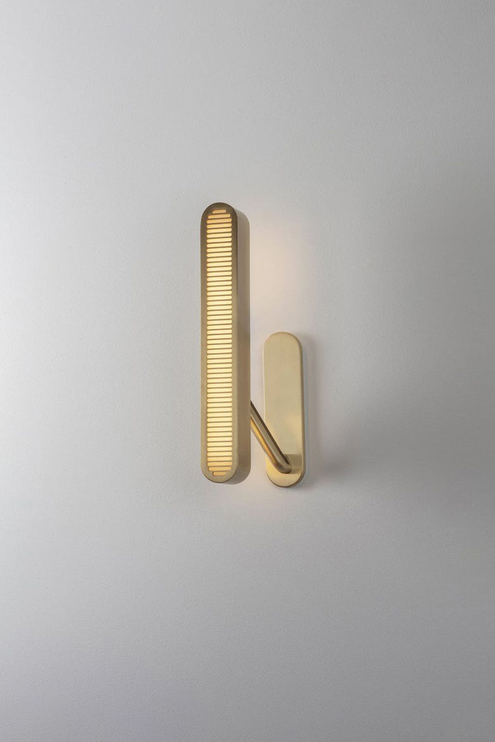 Colt Wall Light - morylighting