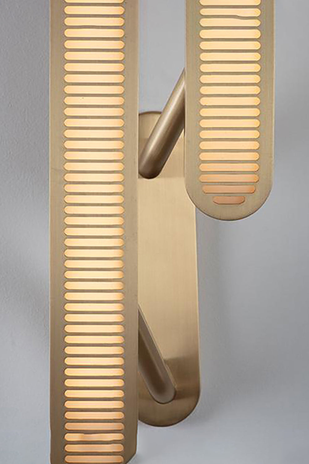 Colt Wall Light - morylighting