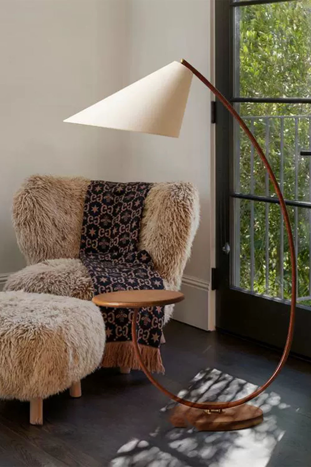 Curved Shelf Floor Lamp - view 2 | morylighting