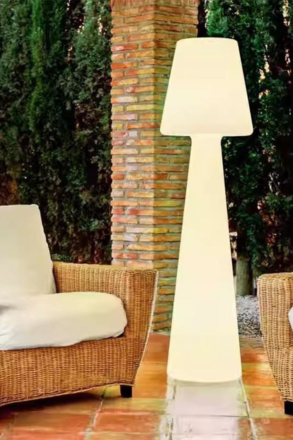 Dipa Floor Lamp - view 4 | morylighting