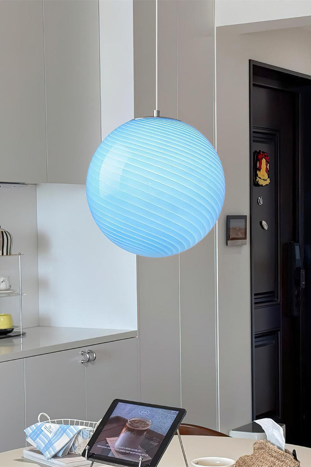 Dopamine Candy Pendant Lamp - view 2 | morylighting
