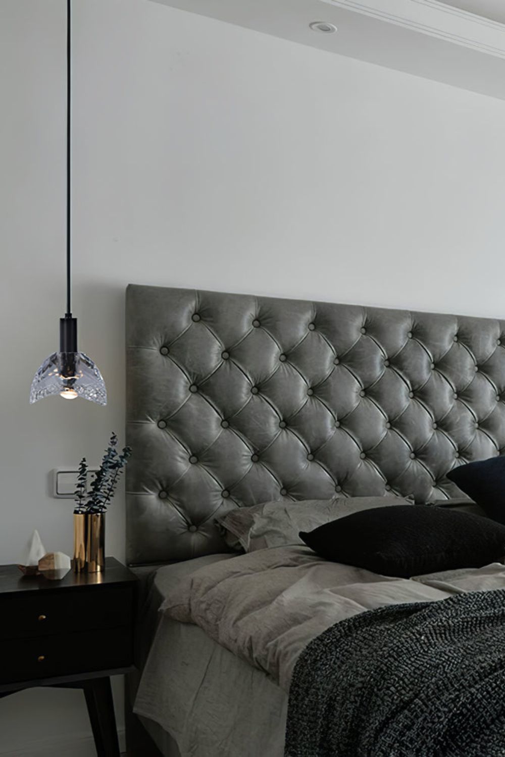 Ebbe Crystal Pendant Lamp - morylighting