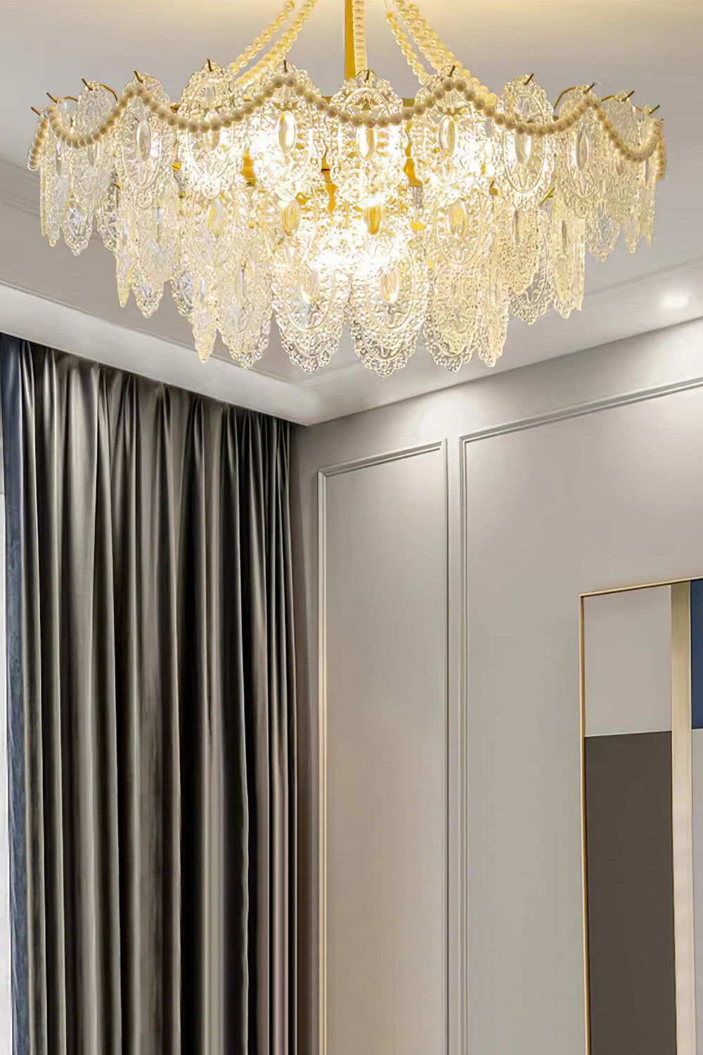 Embossed Pearls Glass Chandelier - morylighting