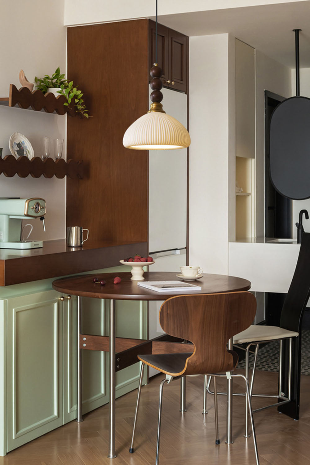Evandra Pendant Light - view 9 | morylighting