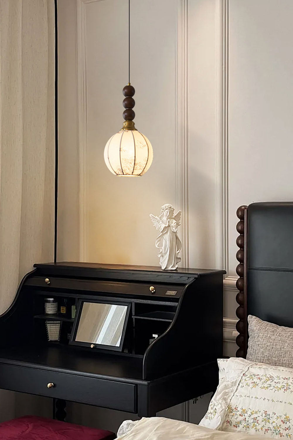 Evandra Pendant Light - view 6 | morylighting