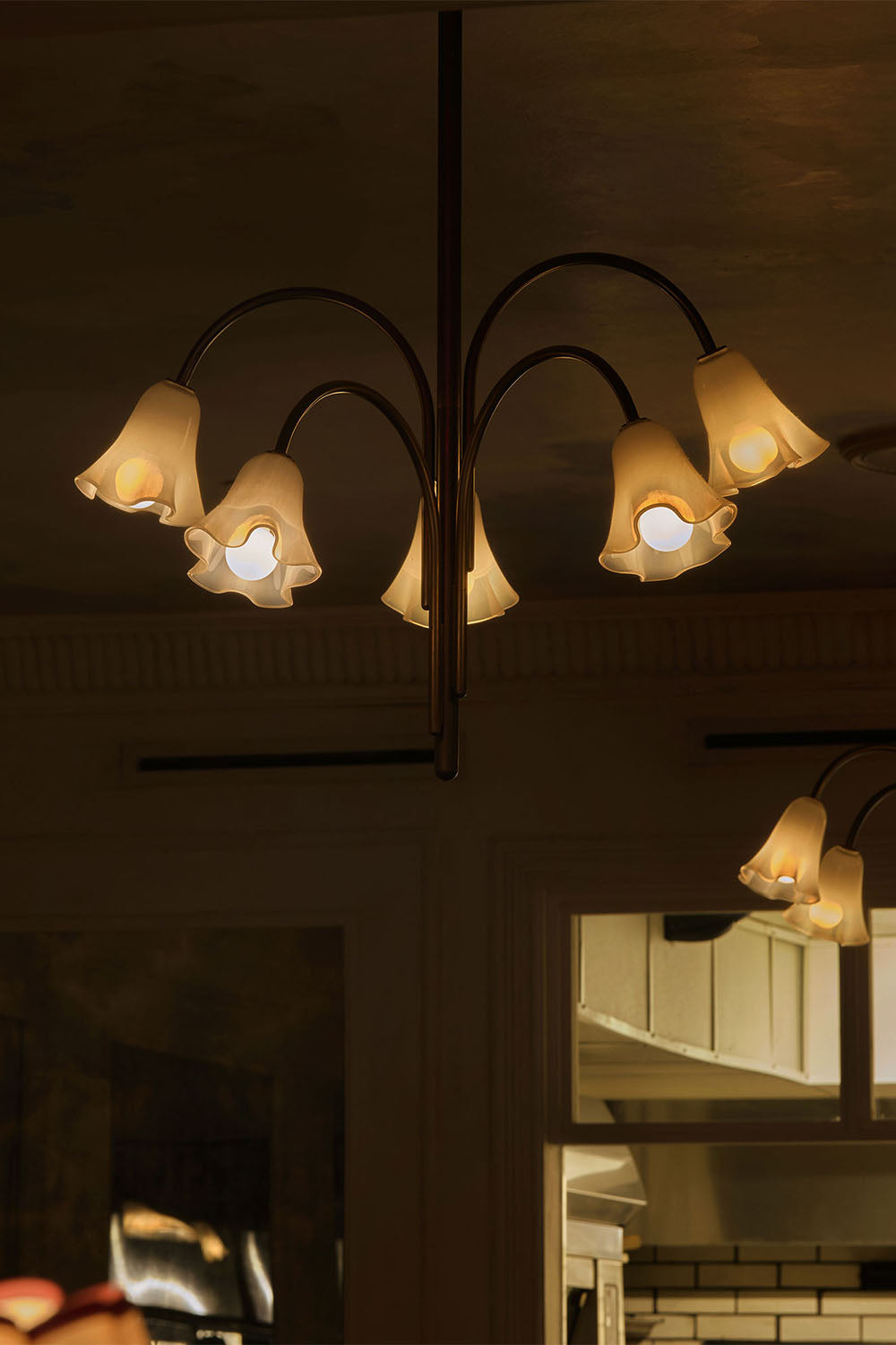 Flora Tulip Series Chandelier - view 5 | morylighting