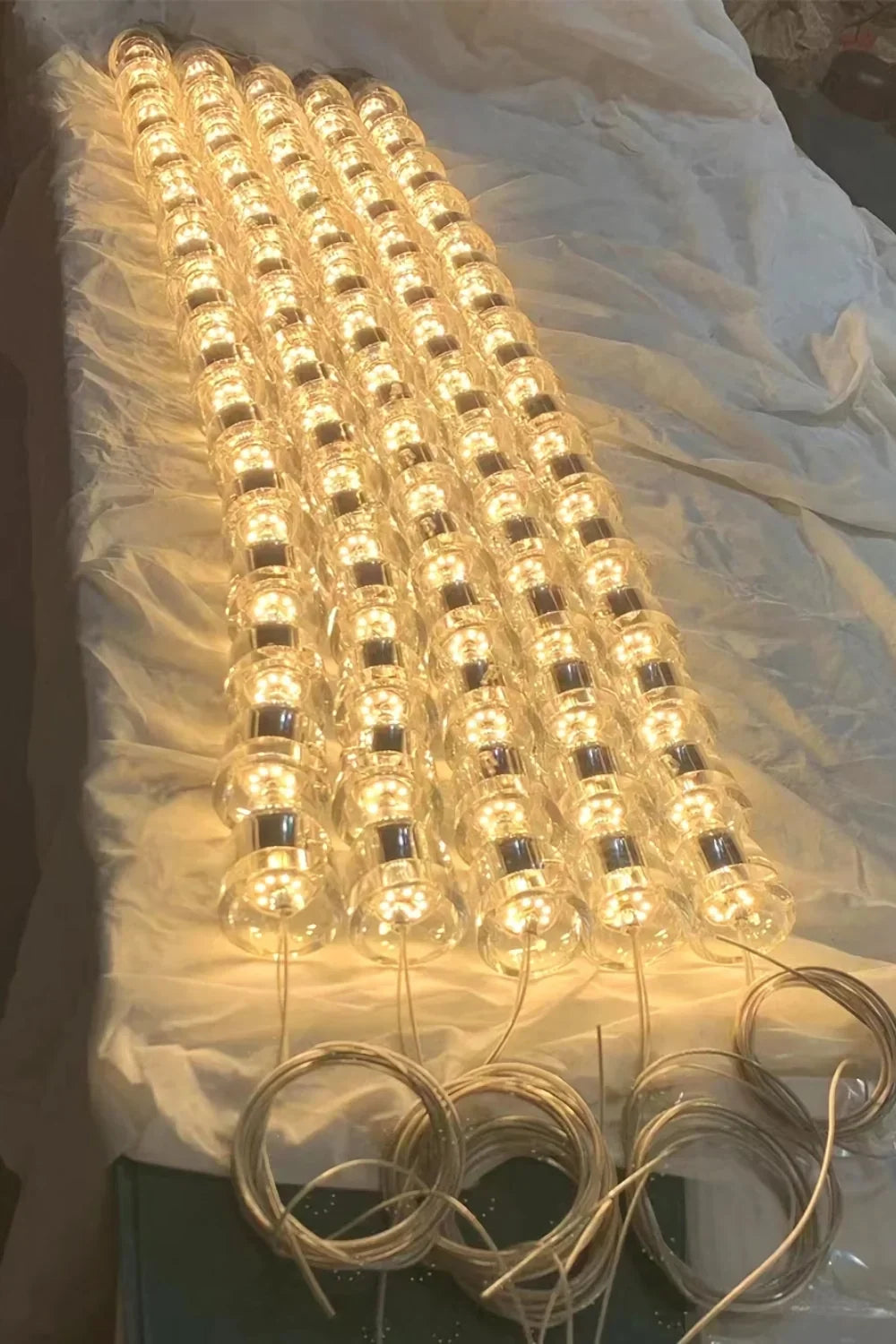 Gabriel Chandelier G - view 30 | morylighting
