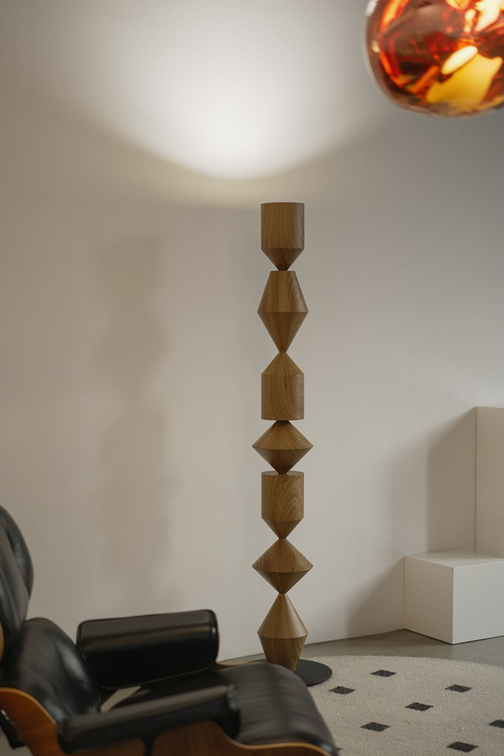 Geometric Floor Lamp - view 5 | morylighting