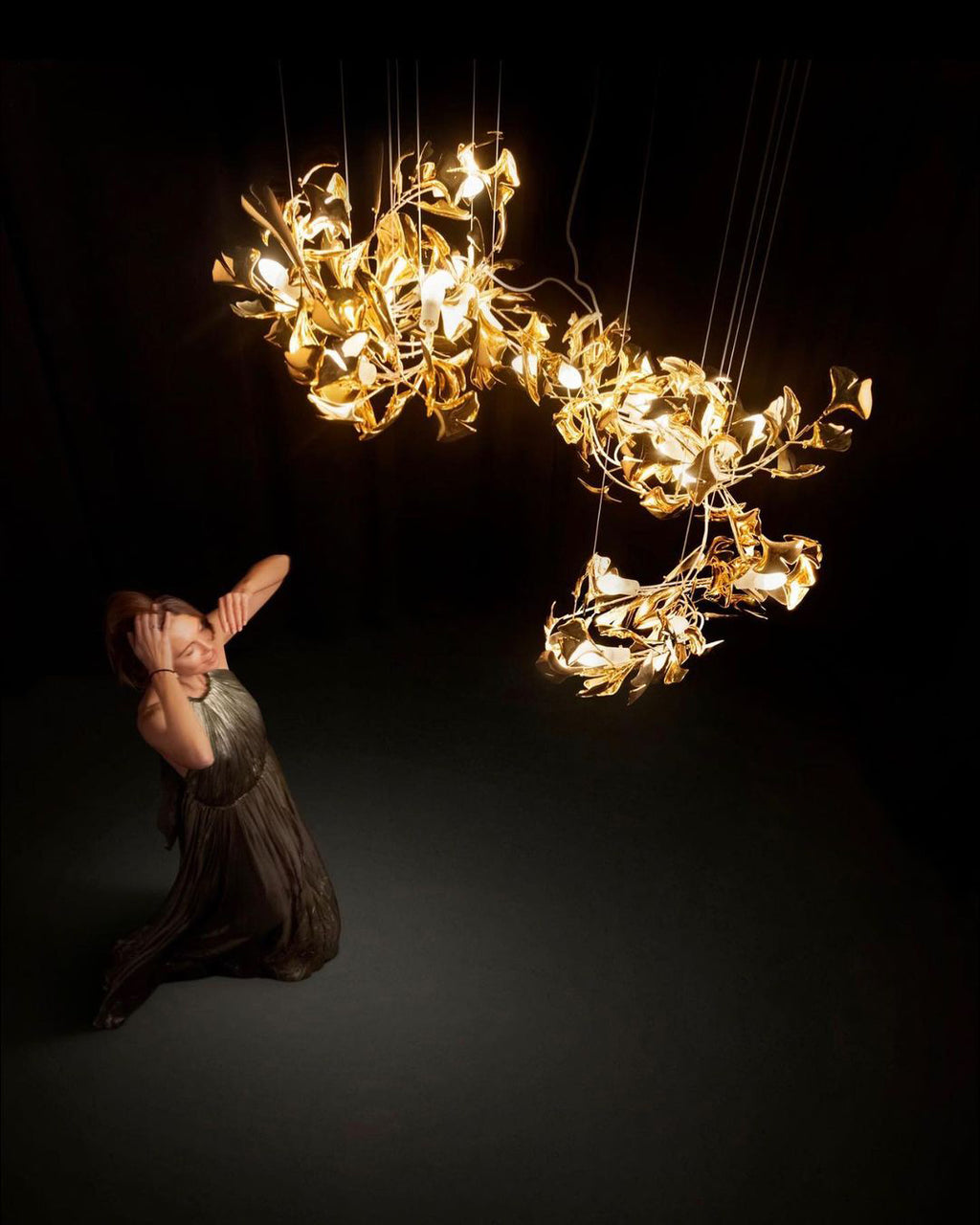 Gingko Leaves Ceramics Spiral Branch Chandelier