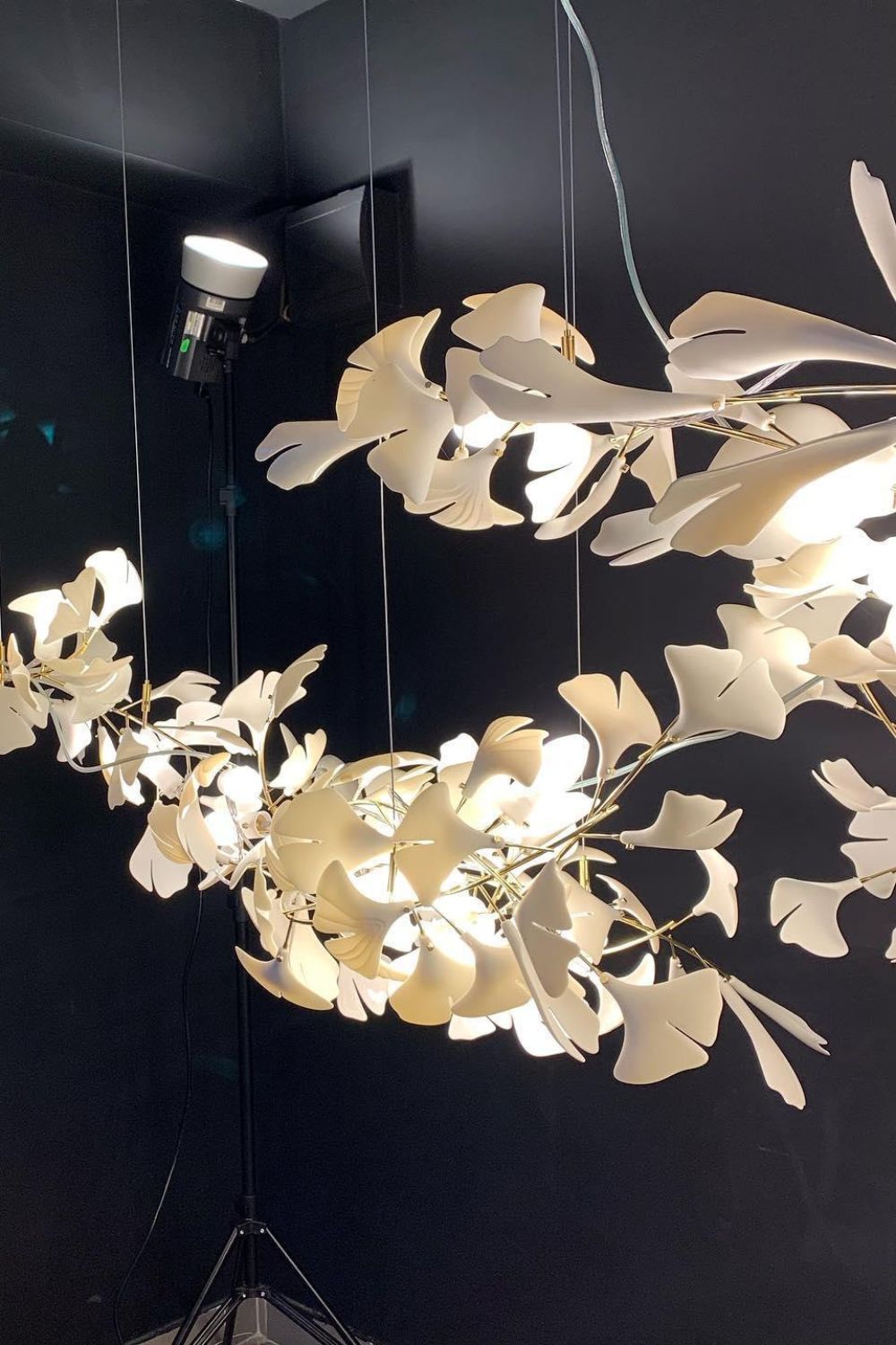 Gingko Chandelier A - morylighting