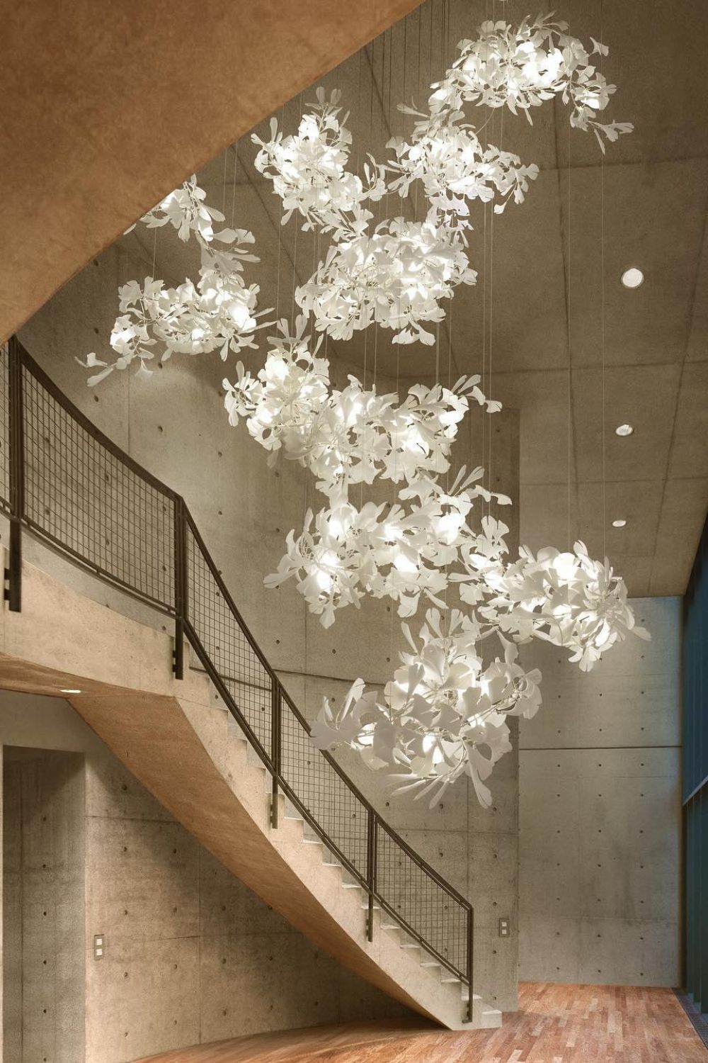 Gingko Chandelier F - morylighting