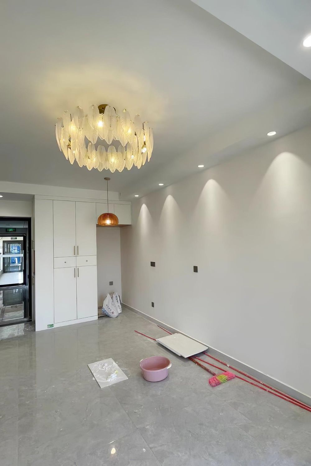 Glass Feather Chandelier - morylighting