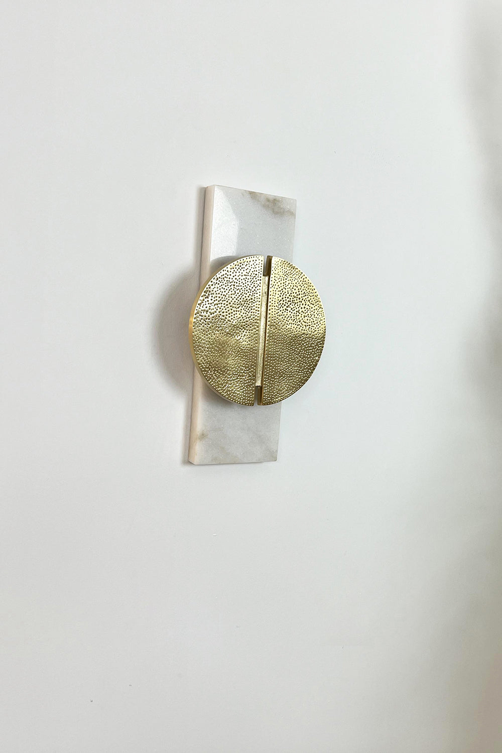 Halo Sconce Style Wall Lamp - view 3 | morylighting