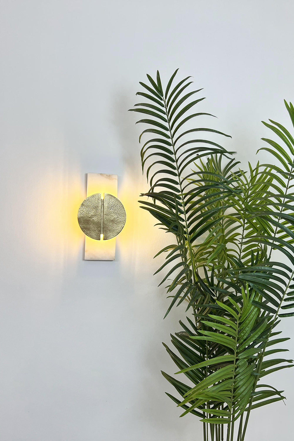 Halo Sconce Style Wall Lamp - view 8 | morylighting