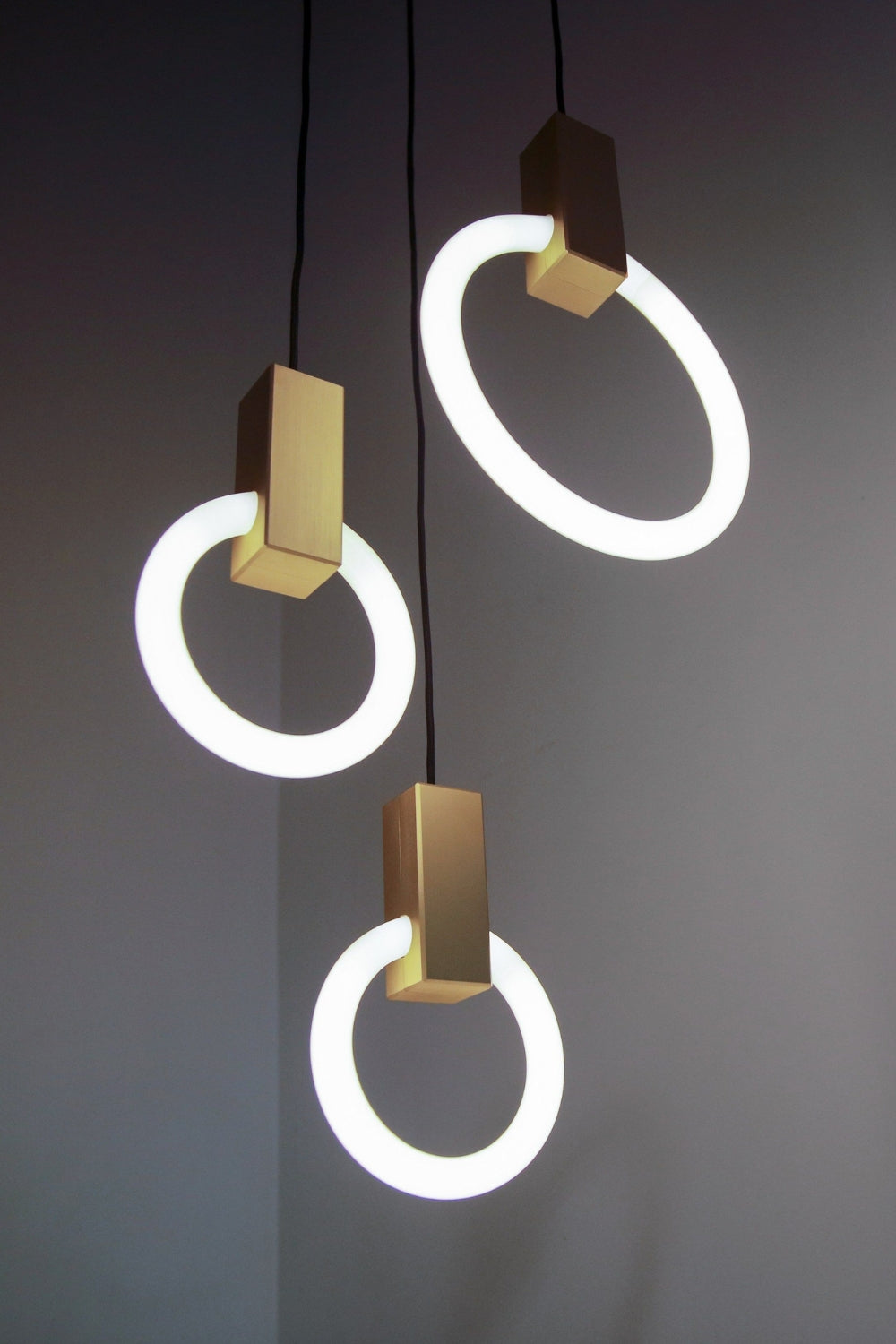 Halo Suspended lights - morylighting