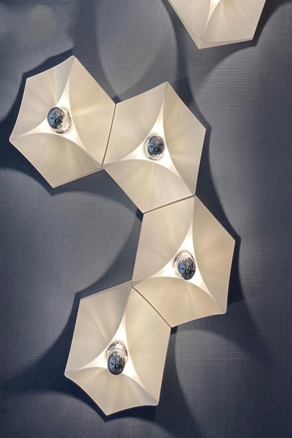 Hoffmeister Space age Wall Lamp - morylighting