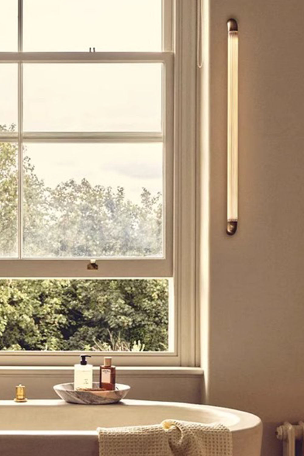 Italian Simple Wall Lamp - view 9 | morylighting