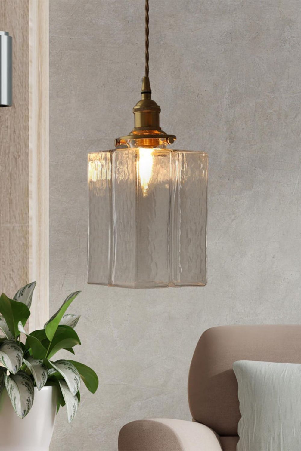 Jewel Square Glass Pendant Lamp - view 4 | morylighting
