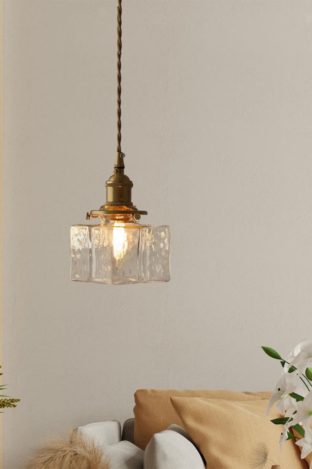 Jewel Square Glass Pendant Lamp - view 3 | morylighting