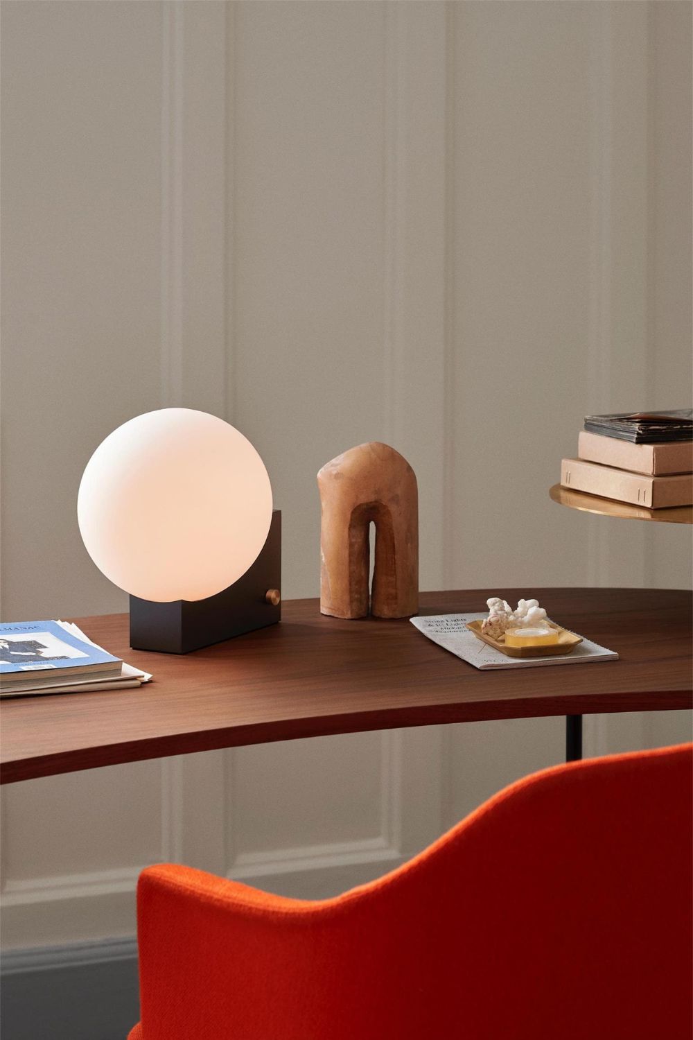 Journey SHY1 Table Lamp - view 4 | morylighting