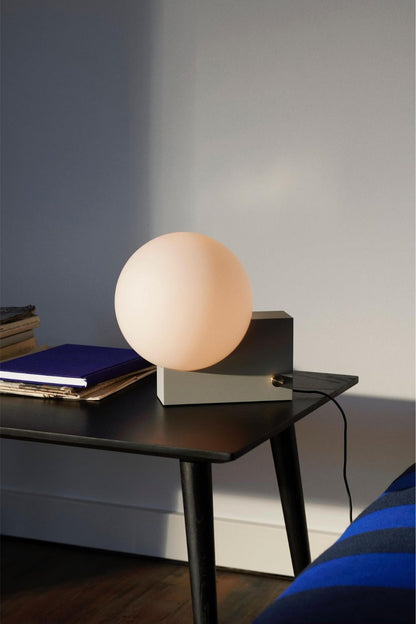 Journey SHY1 Table Lamp - view 3 | morylighting