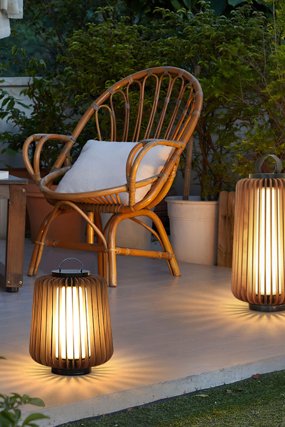 Legno Rechargeable Outdoor Table Lamp - view 8 | morylighting