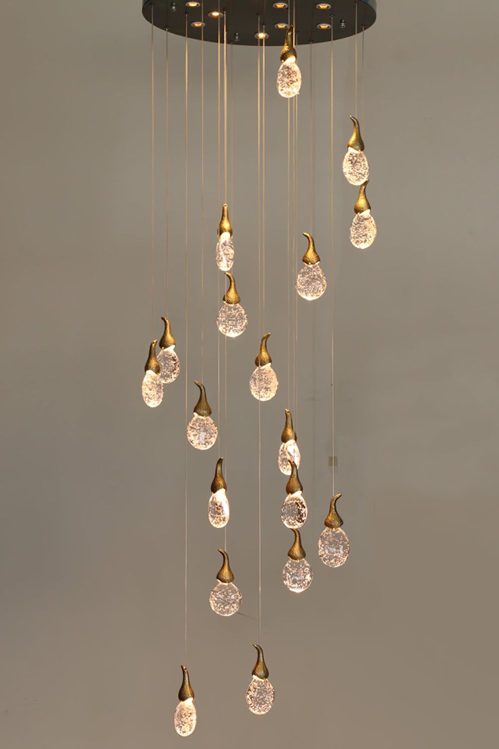 Leo Bubble Chandelier - morylighting