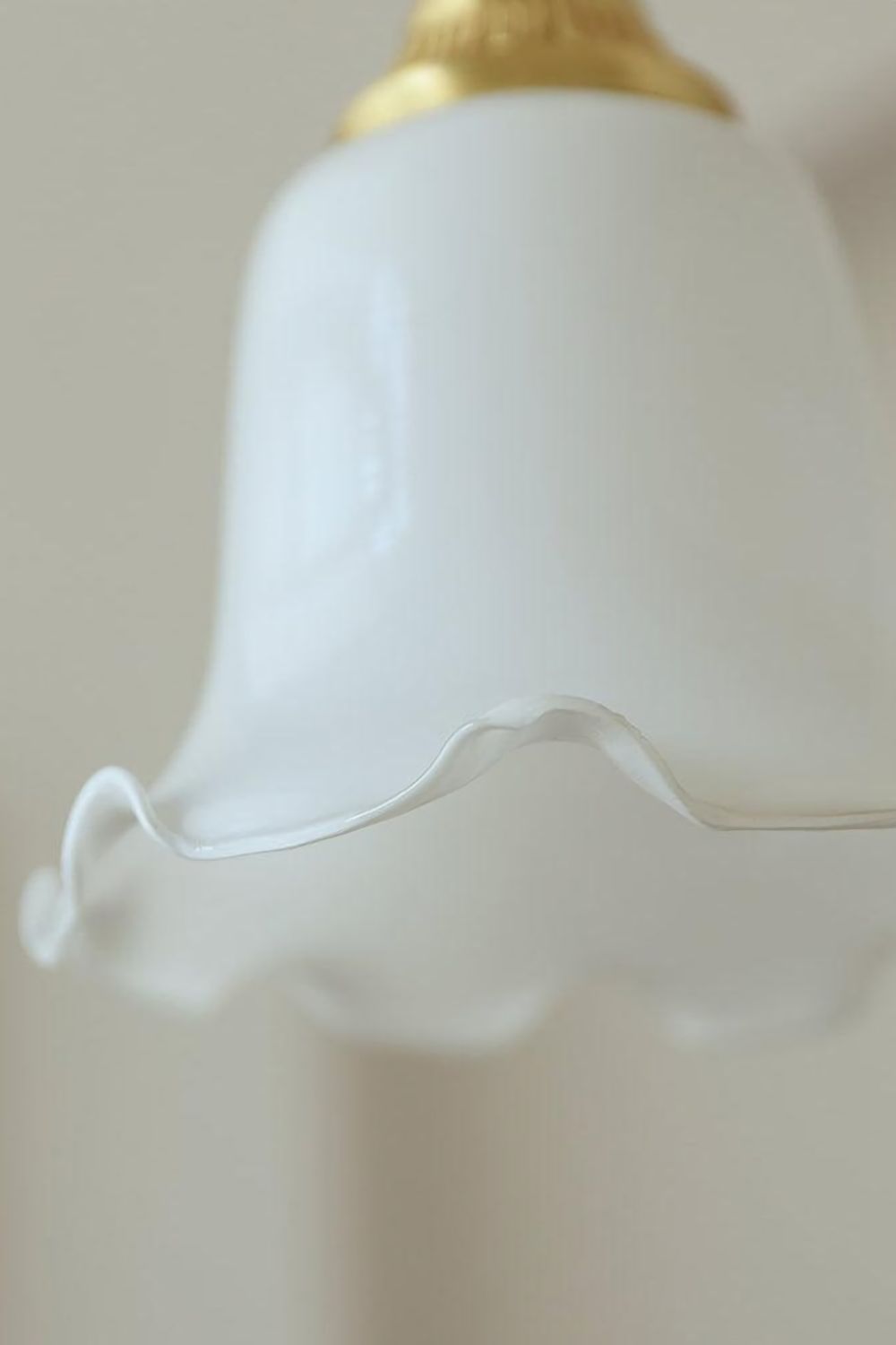 Milky Flower Pendant Light - morylighting