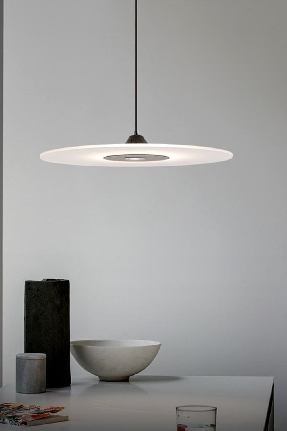 Minimalist Disc Pendant Light - morylighting