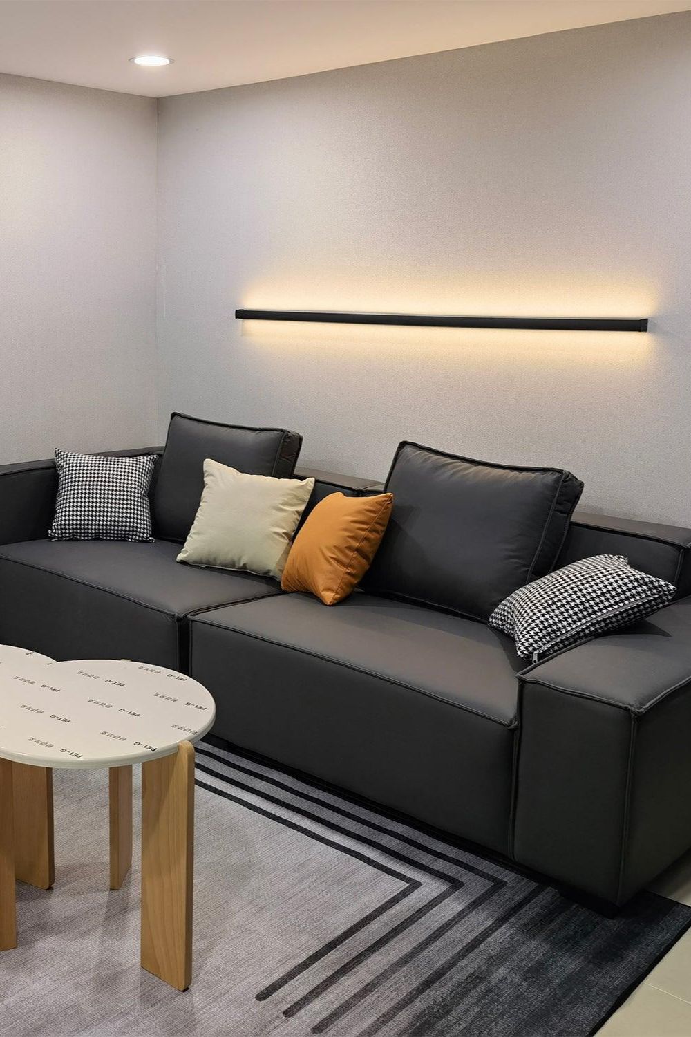 Minimalist Line Wall Lamp - morylighting