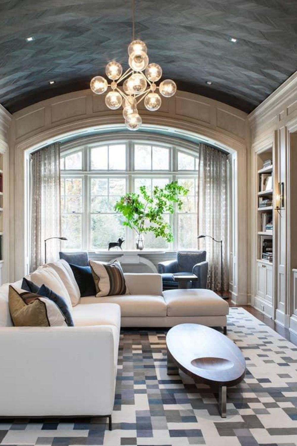 Modo Chandeliers - morylighting