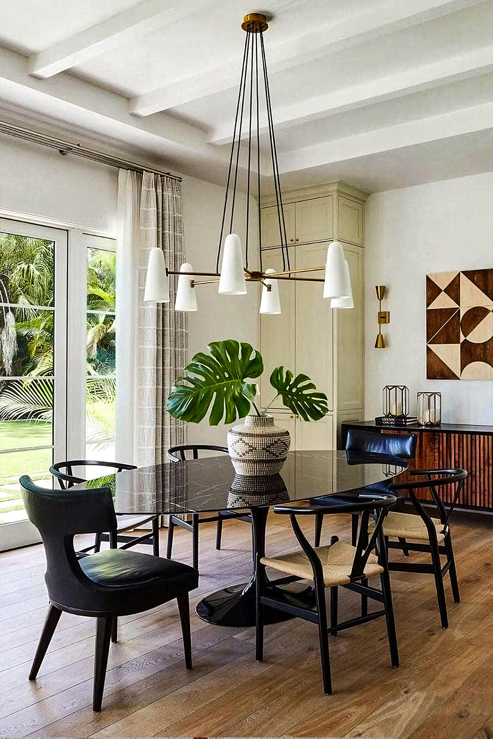 Montfaucon Chandelier - view 6 | morylighting