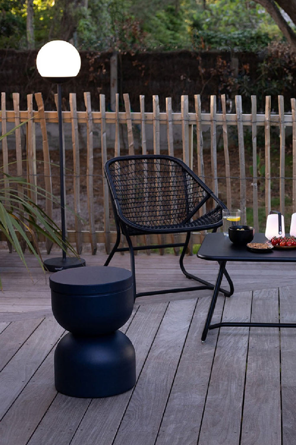 Mooon Outdoor Rechargeable Floor Lamp - view 9 | morylighting