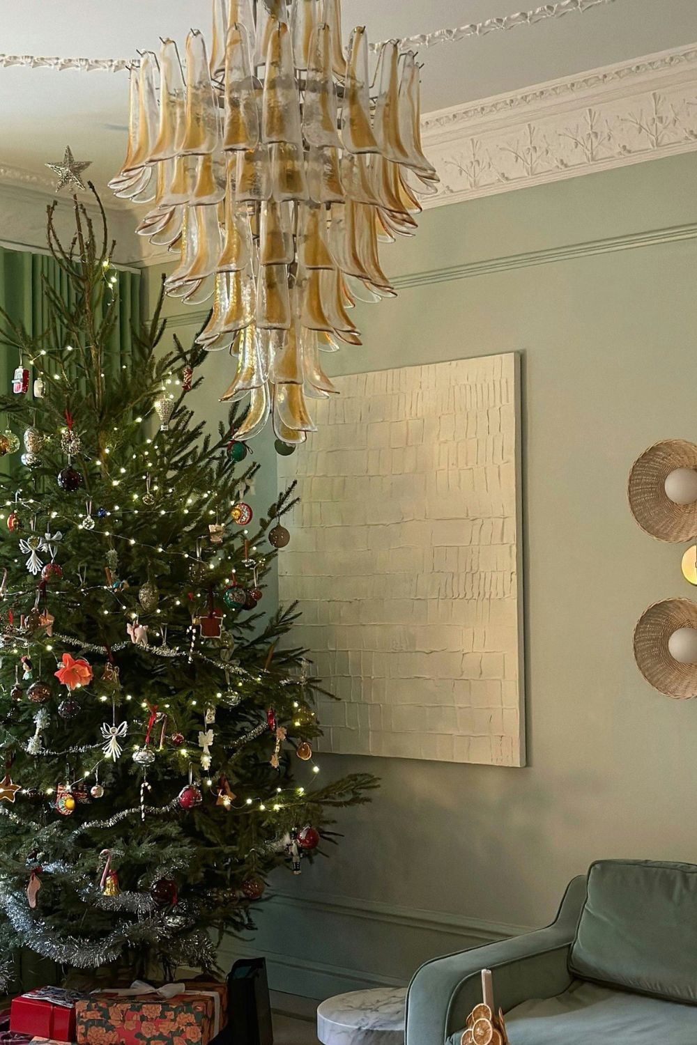 Art Petals Chandelier - view 21 | morylighting