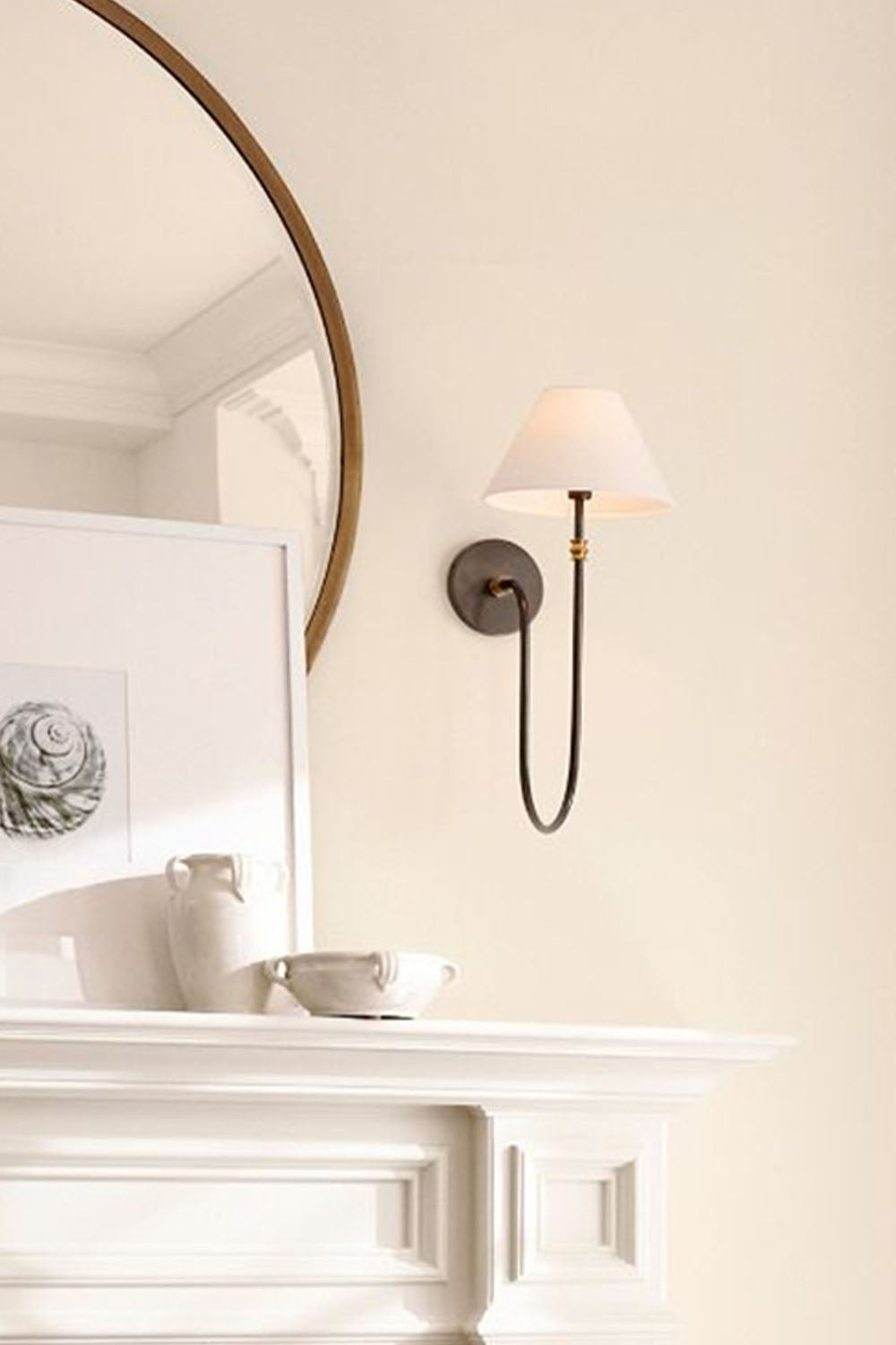 Neoclassical U-shaped Minimalist Wall Lamp - view 7 | morylighting