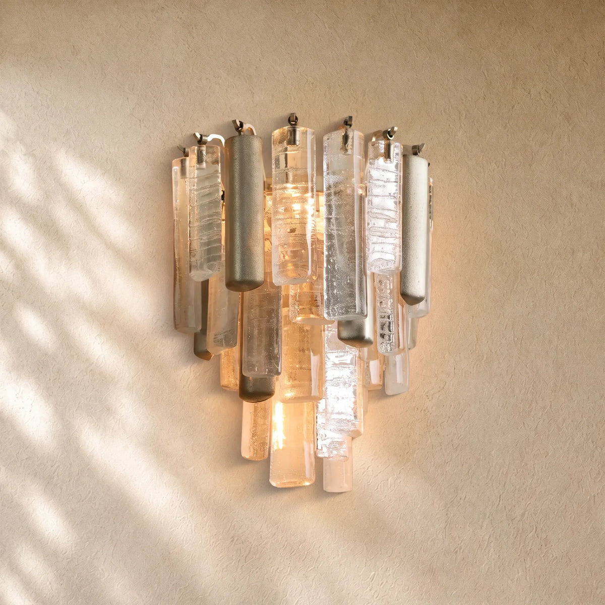 Neva Sconce