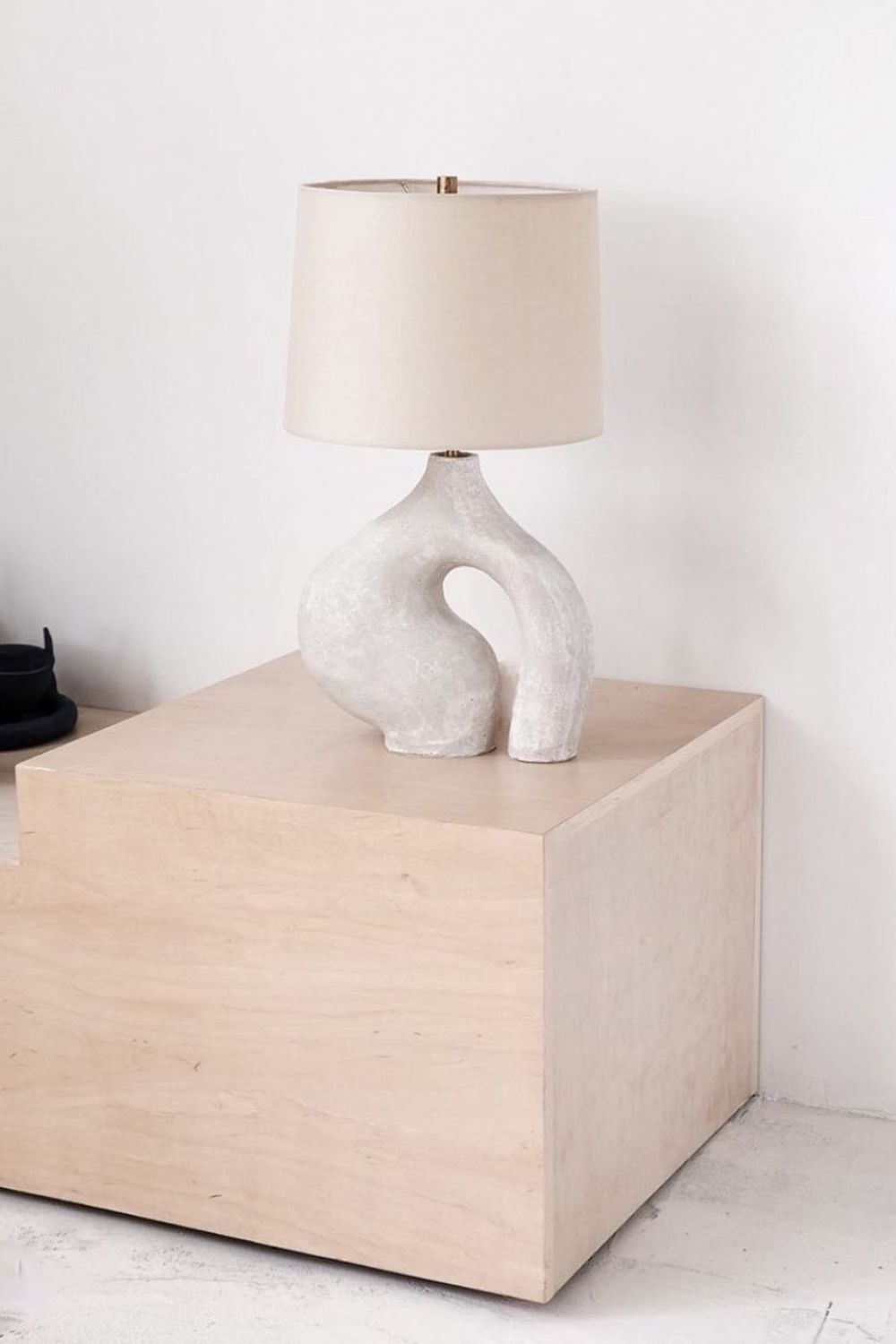Oblong Loop Table Lamp - morylighting