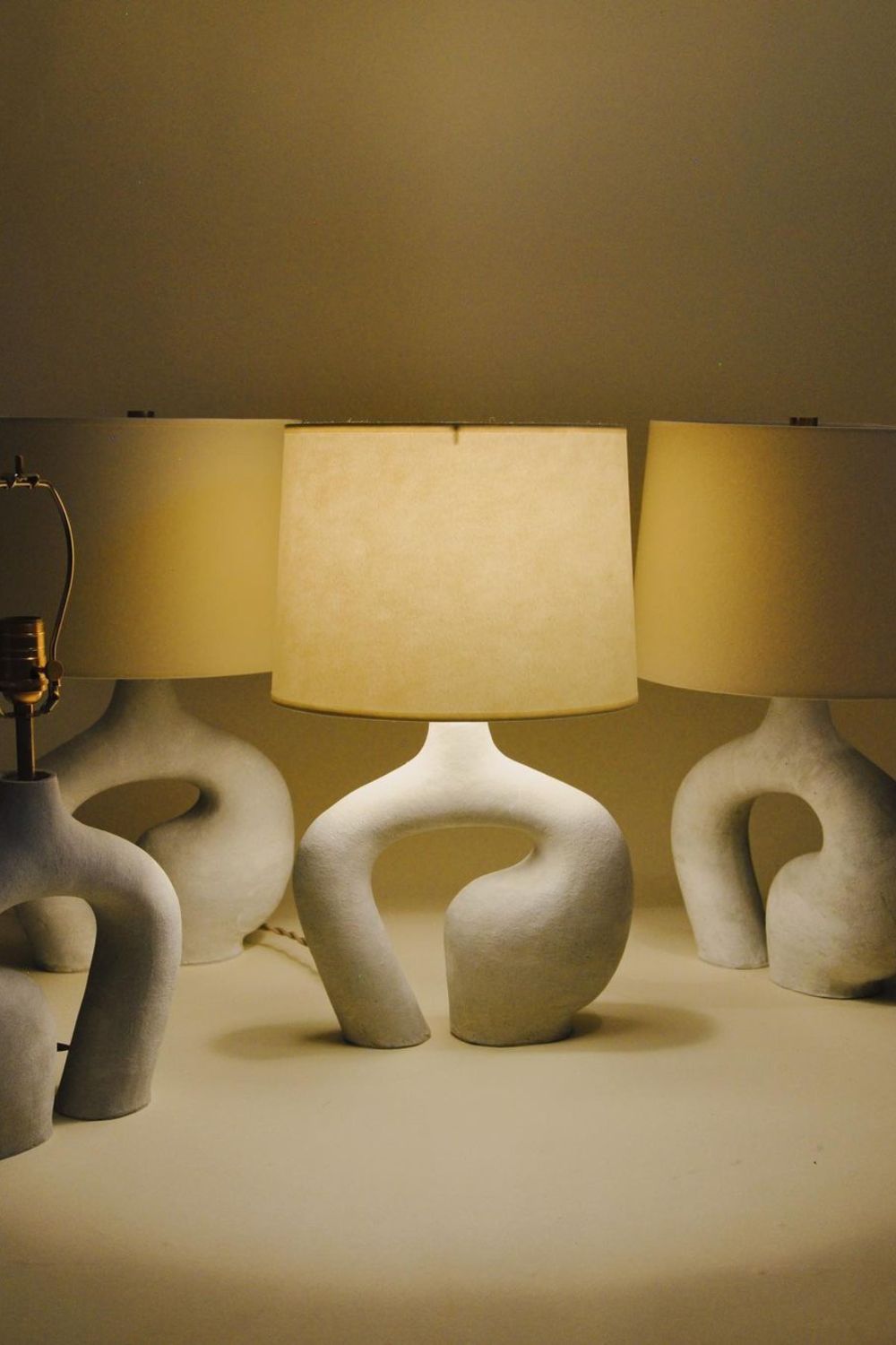 Oblong Loop Table Lamp - morylighting