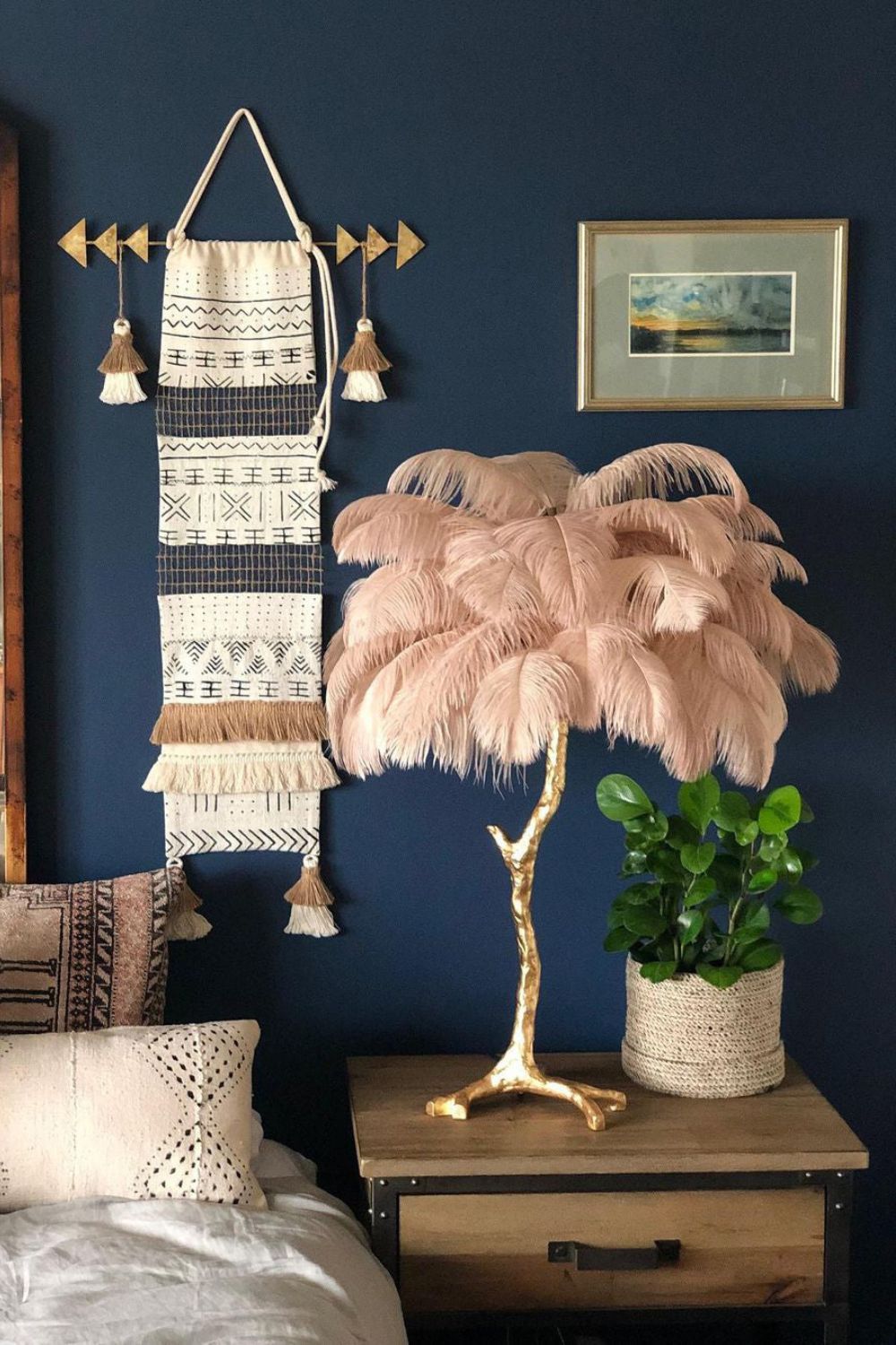 Ostrich Feather Table Lamp - morylighting