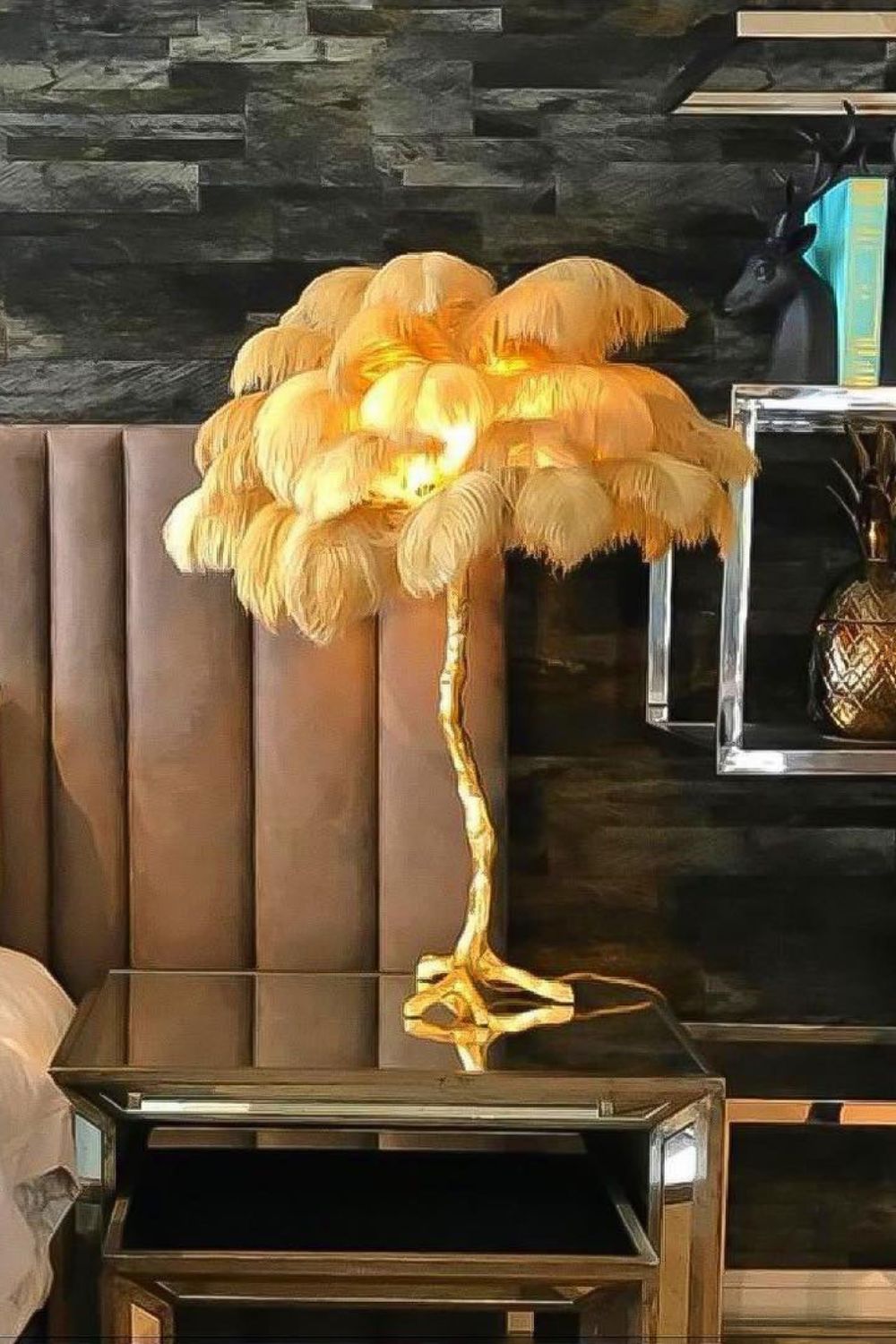 Ostrich Feather Table Lamp - morylighting