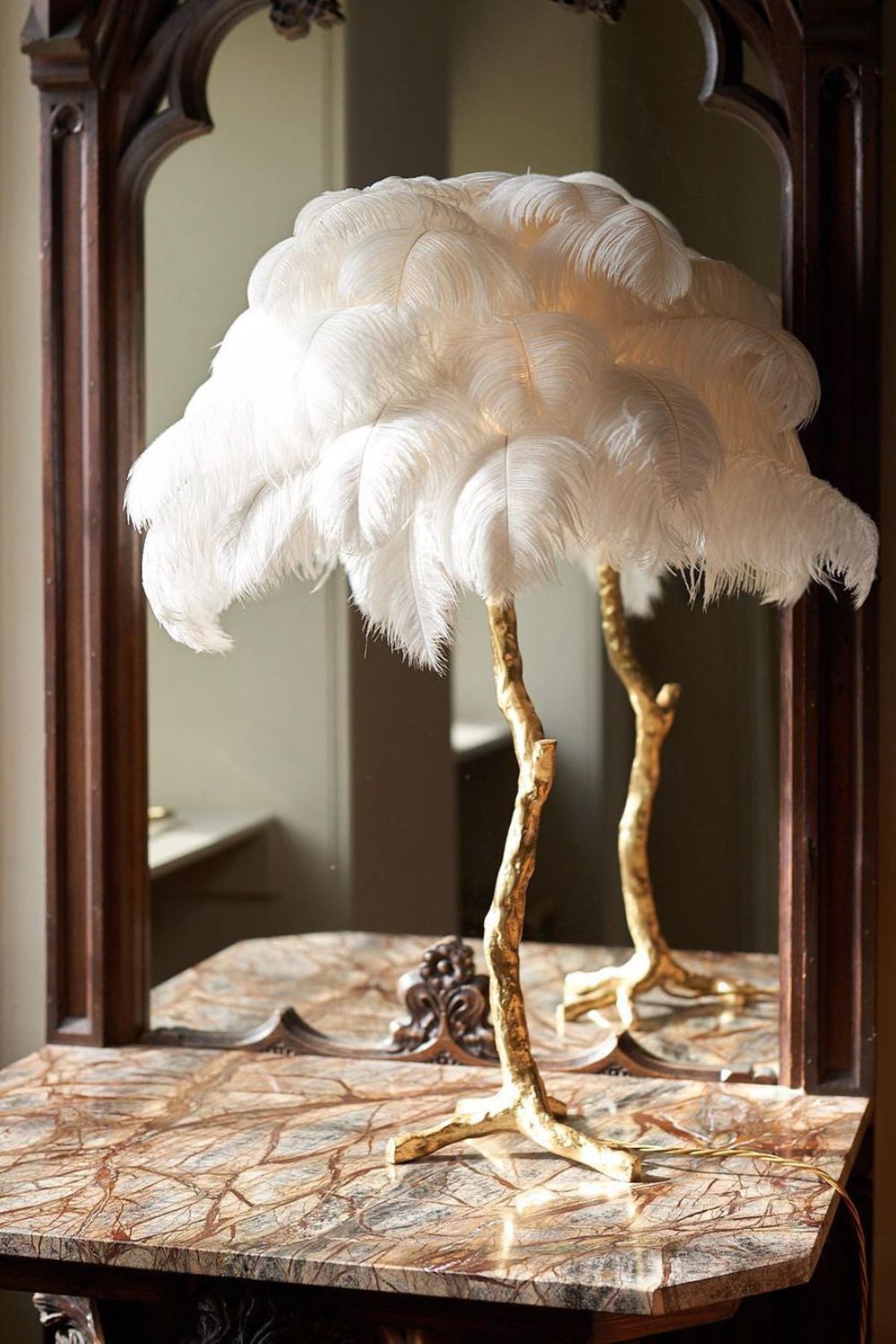 Ostrich Feather Table Lamp - morylighting