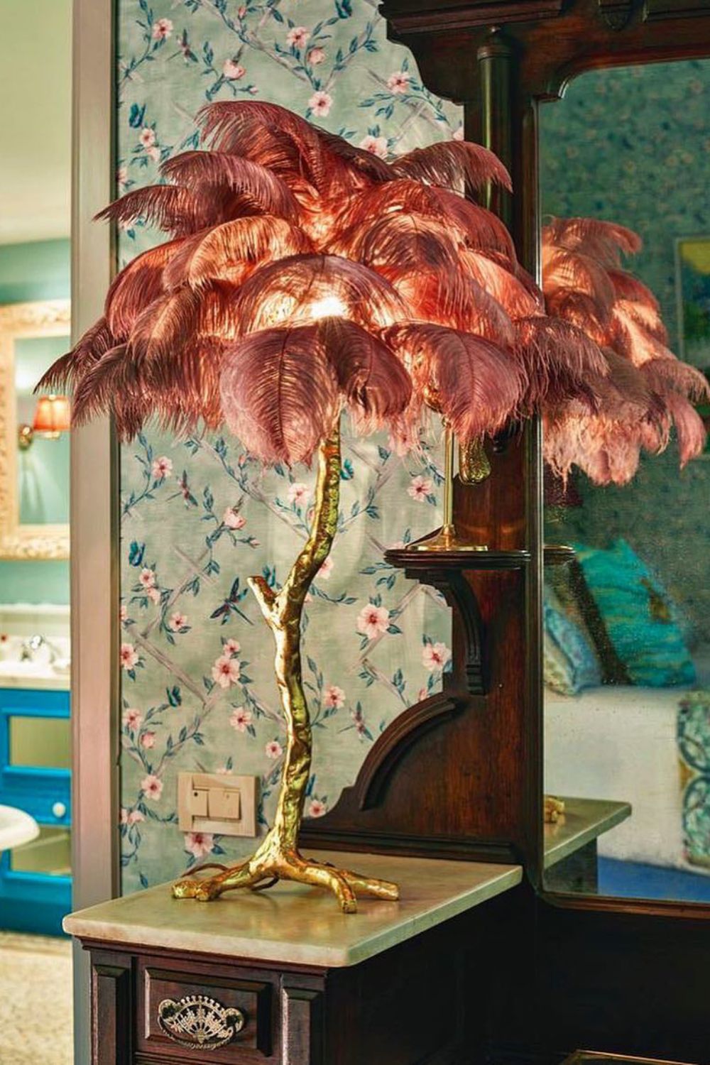 Ostrich Feather Table Lamp - morylighting