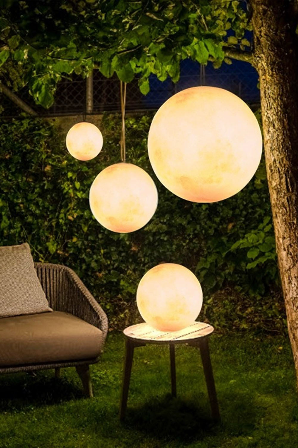Outdoor Moon Pendant Lamp - view 3 | morylighting