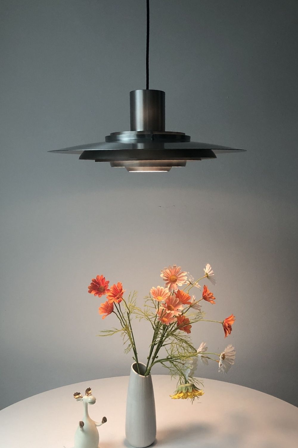 P376 Pendant Light - view 4 | morylighting