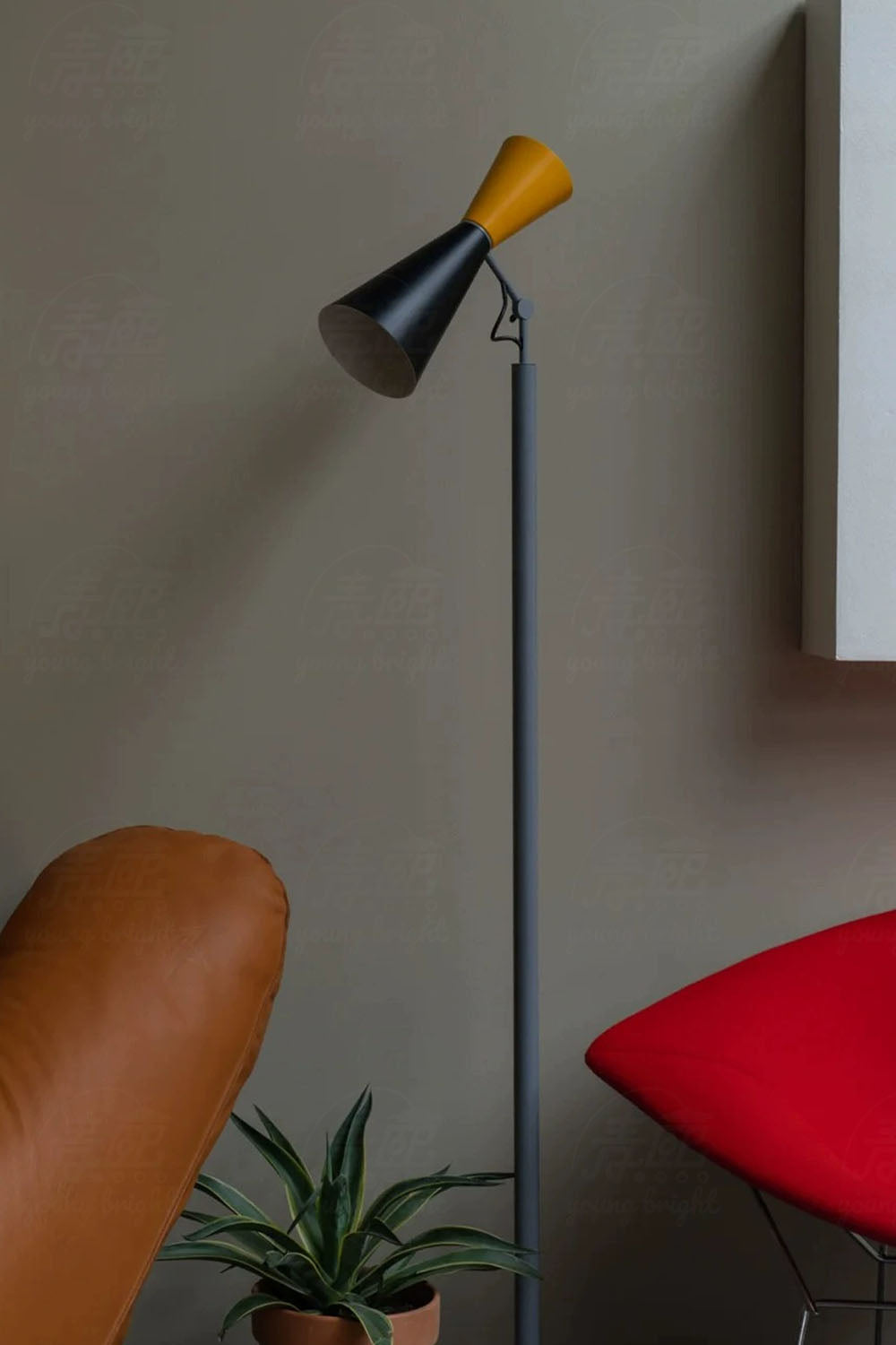 Parliament Floor Lamp - view 3 | morylighting
