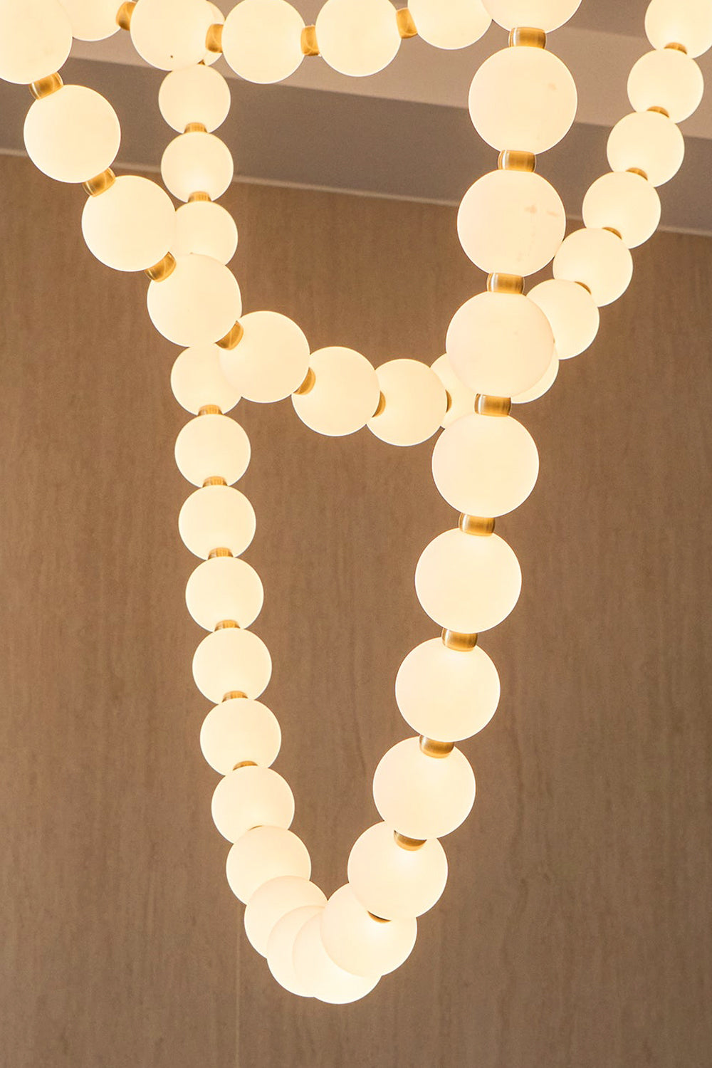 Pearl Necklace Chandelier - view 25 | morylighting