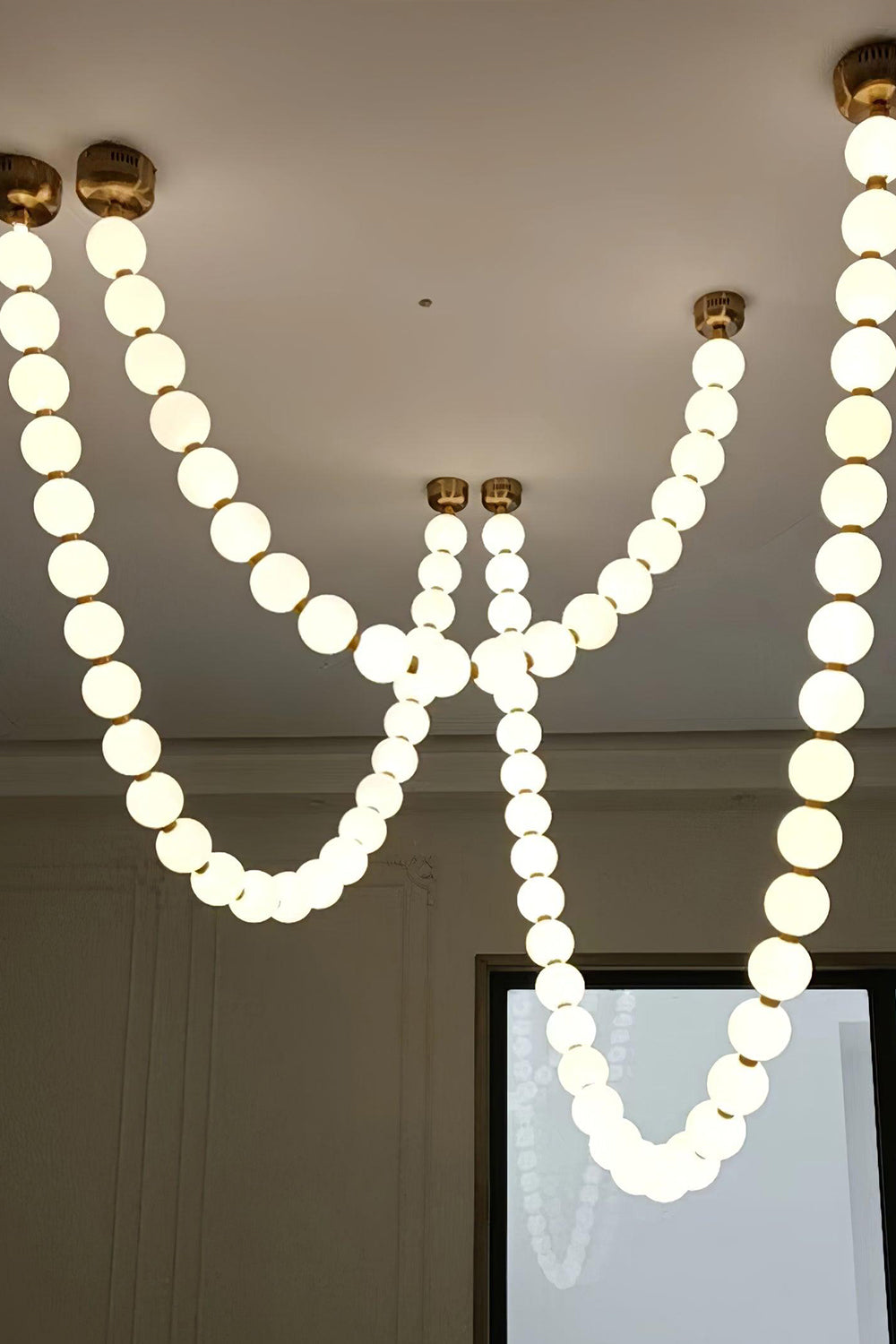 Pearl Necklace Chandelier - view 19 | morylighting